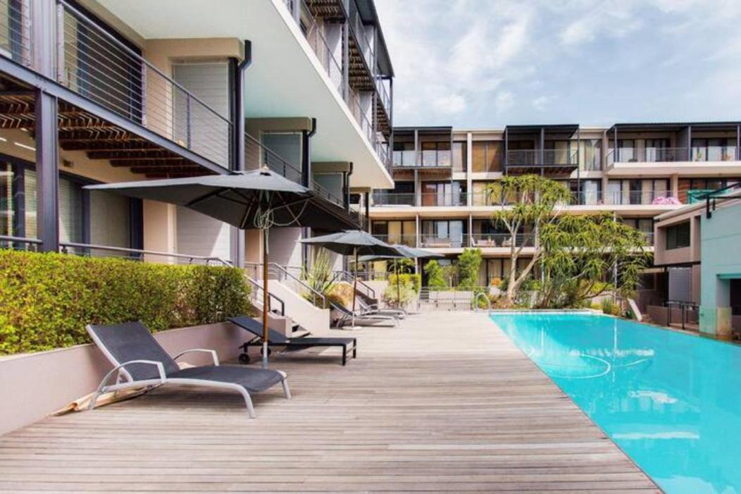 Adderley, Fantastic Centre Pad - No Loadshedding Apartment *