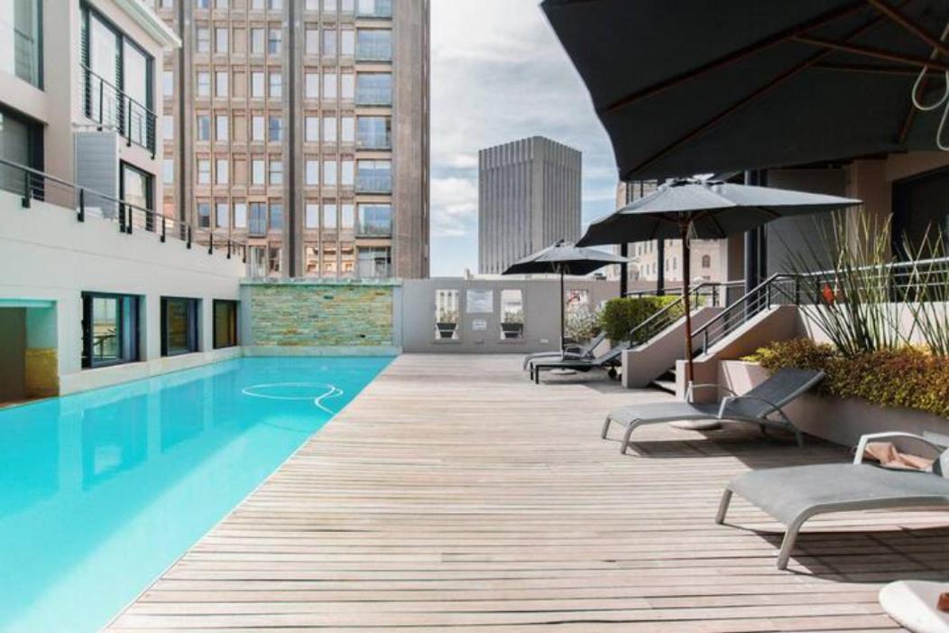 Apartment Adderley, Fantastic Centre Pad - No Loadshedding